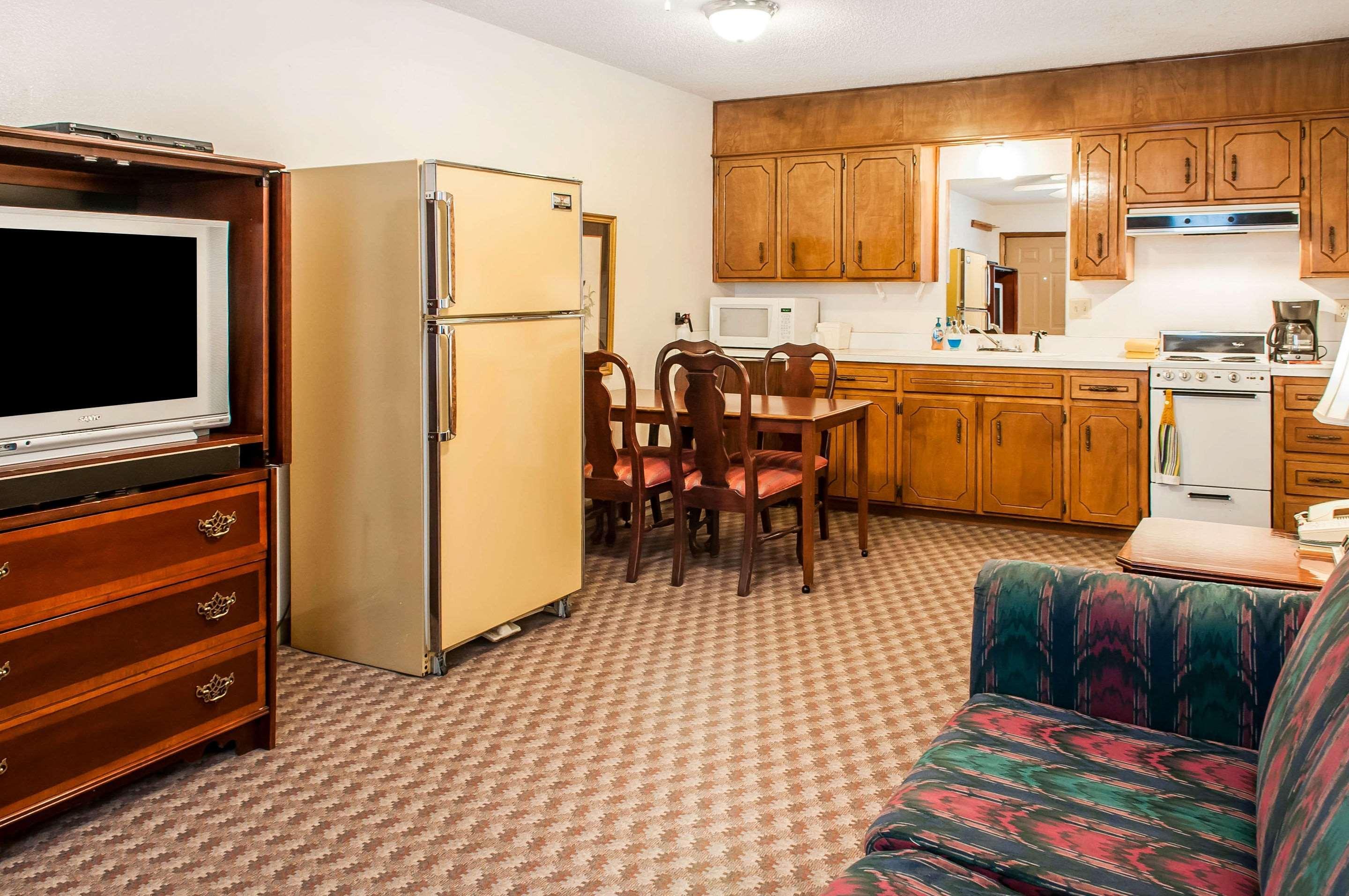Lodge Econo Eagle Nest